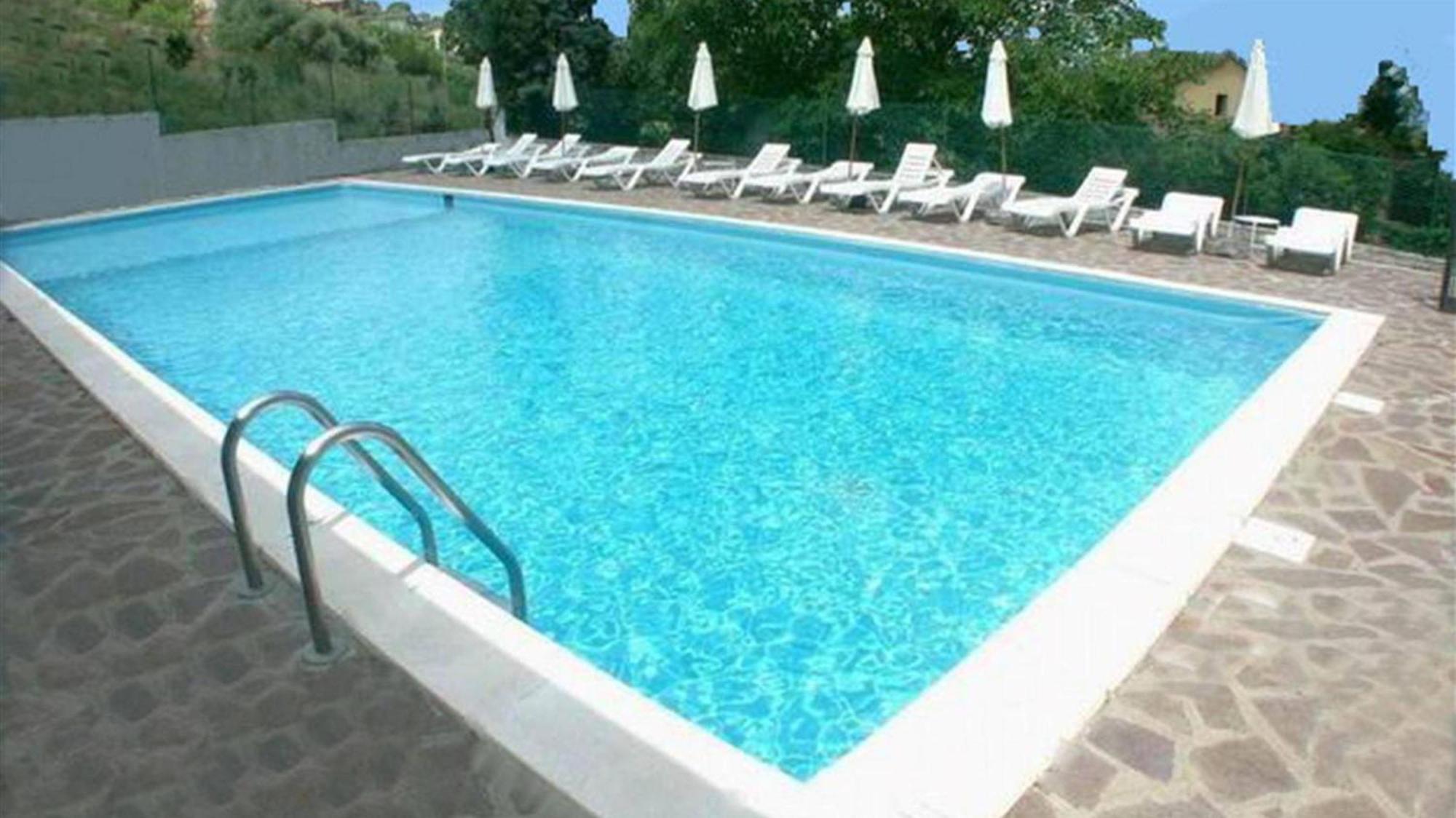 Zu-lago Di Garda Bo-ol Peschiera del Garda