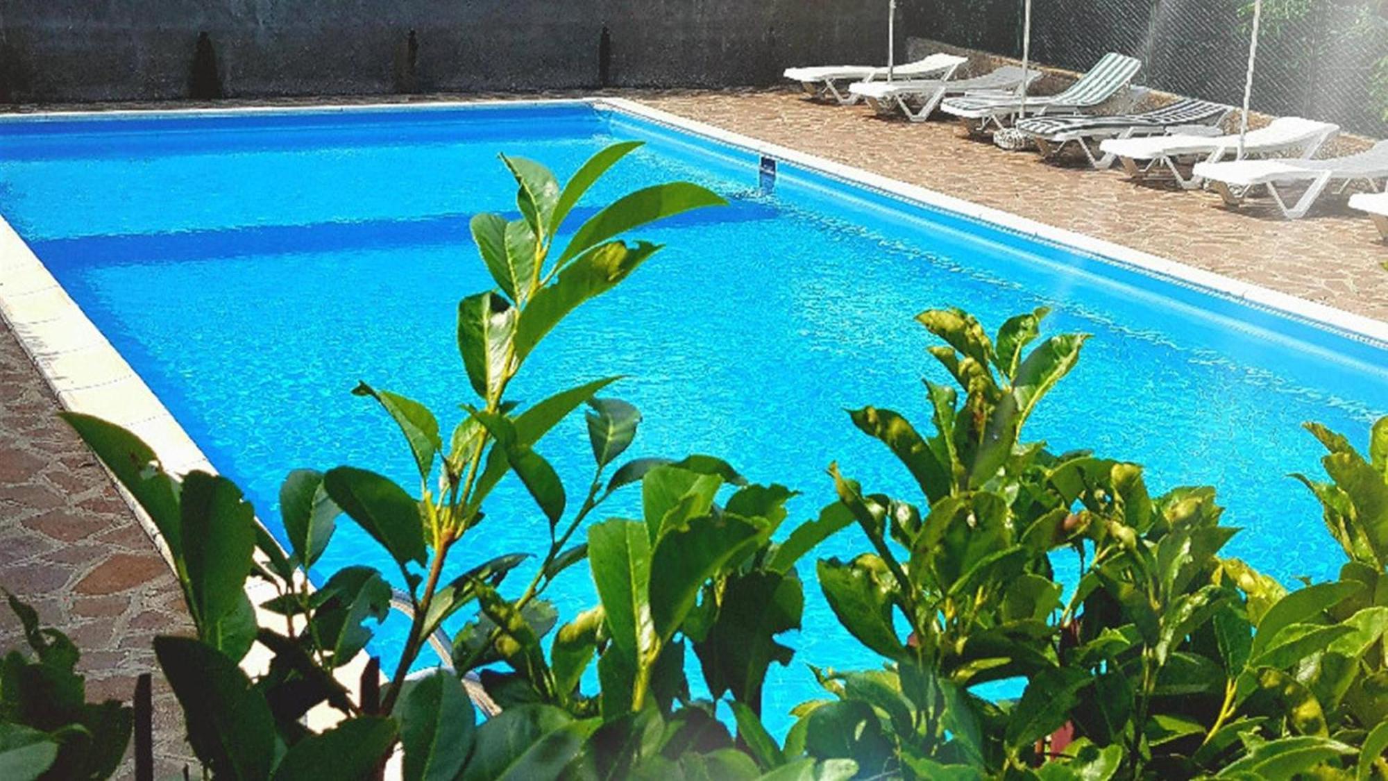 Zu-lago Di Garda Bo-ol Apartment *